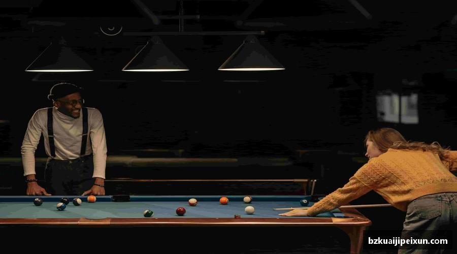 美嘉体育平台运动不止，装备先行！👟🔧 体育周边，细节决定胜负！